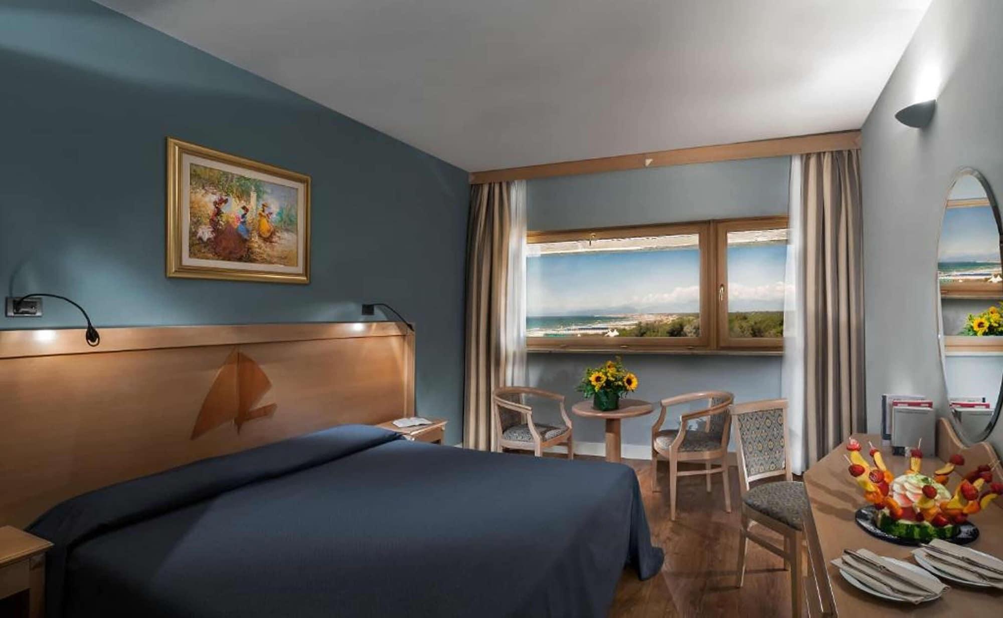 Hotel Grand Continental Tirrenia
