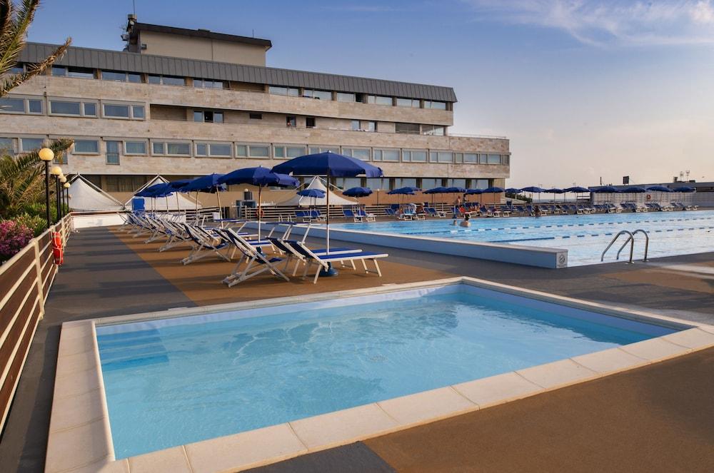 Grand Continental 4* Tirrenia