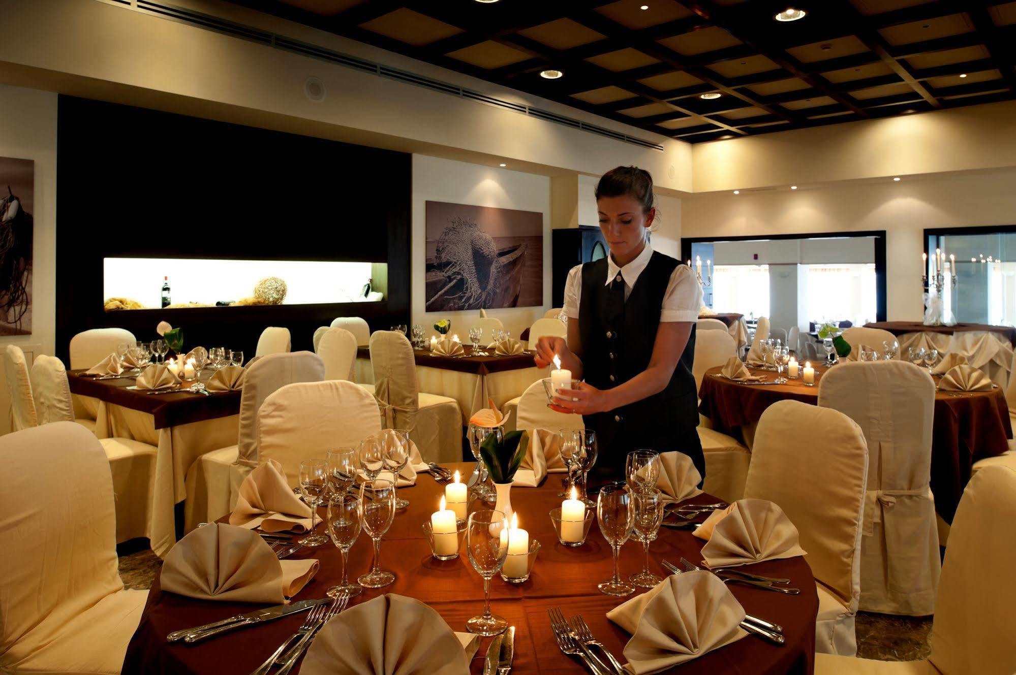 Hotel Grand Continental