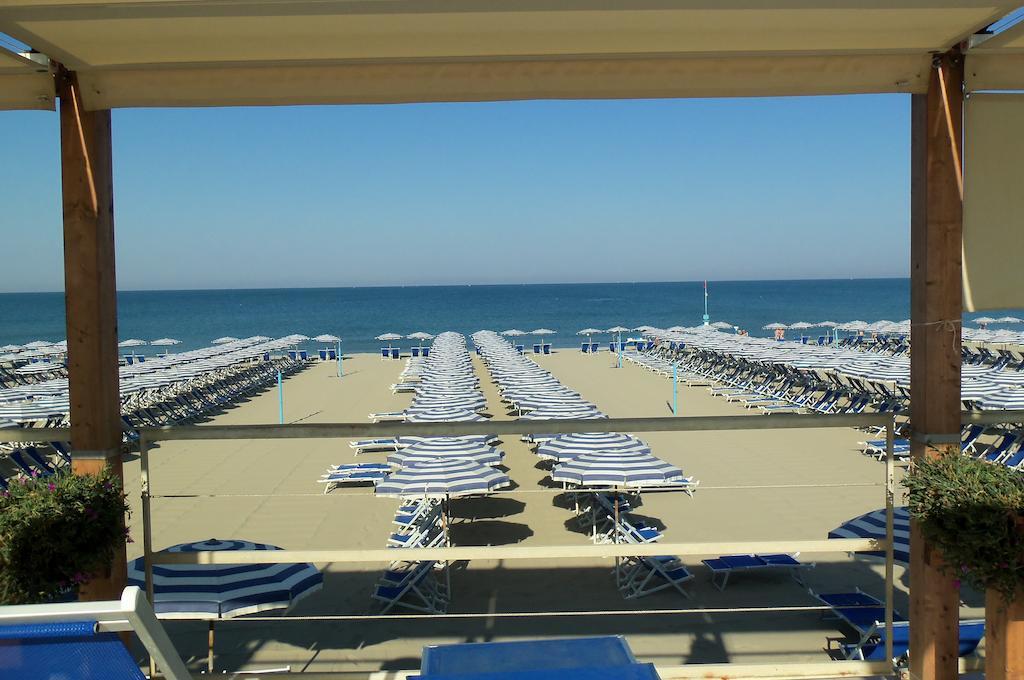 Hotel Grand Continental Tirrenia